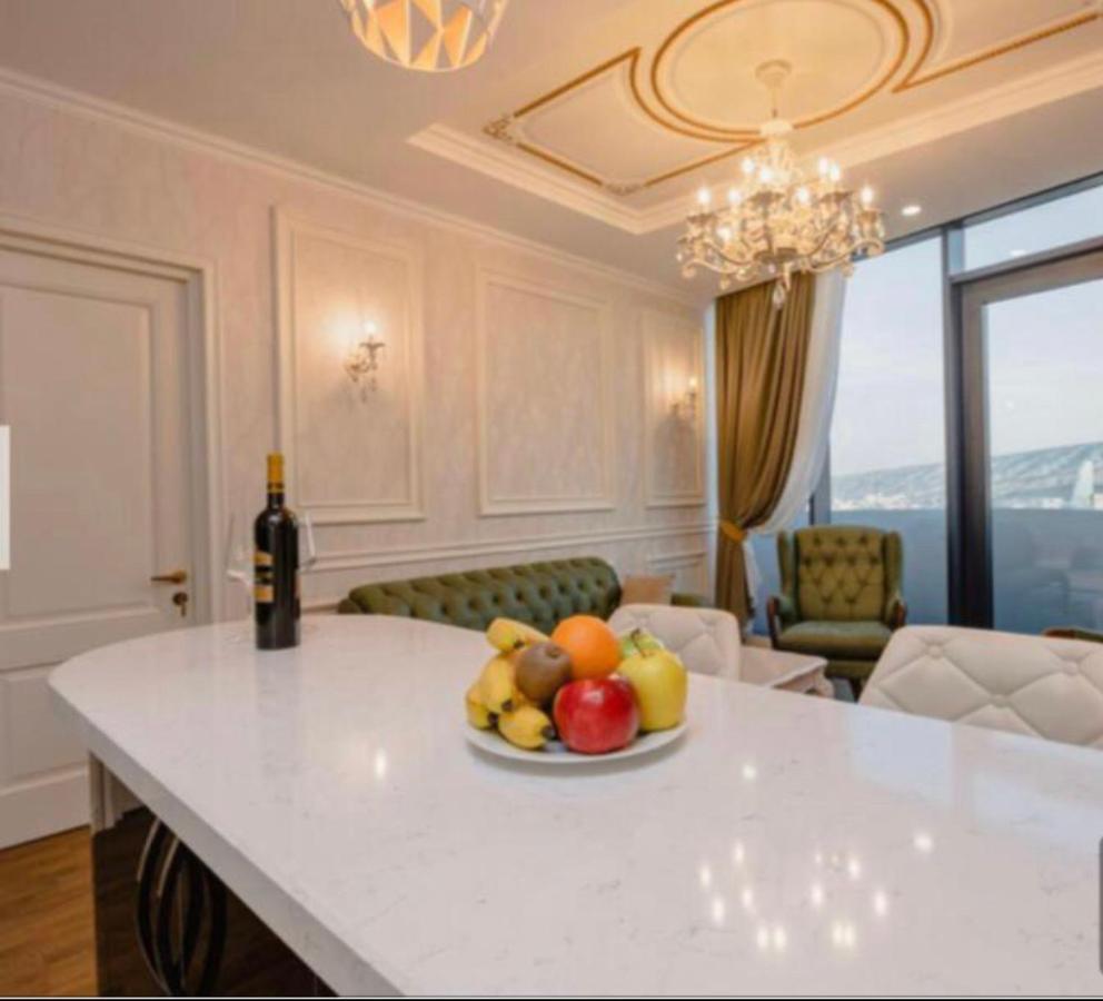 5 Star King David Hotel Apartment Τυφλίδα Εξωτερικό φωτογραφία