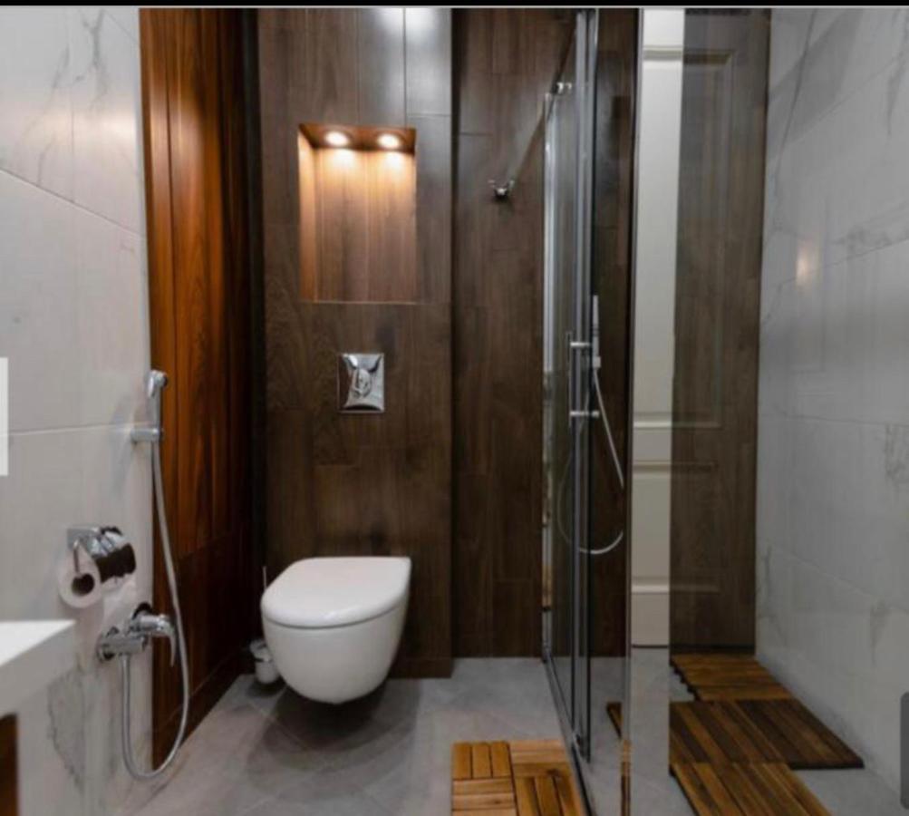 5 Star King David Hotel Apartment Τυφλίδα Εξωτερικό φωτογραφία